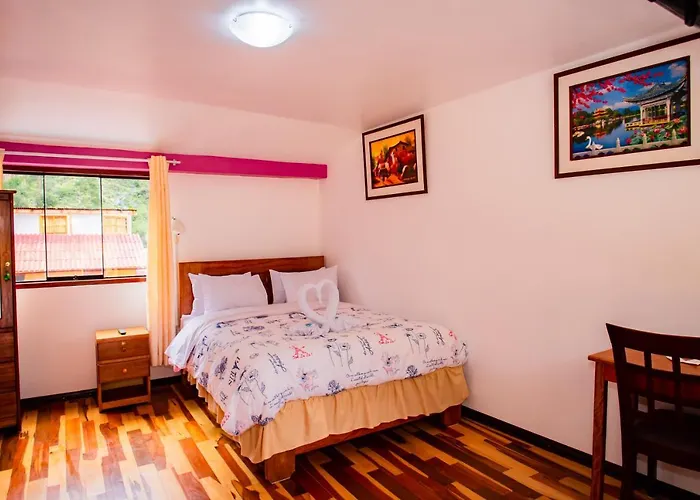 Intitambo Hotel 3*