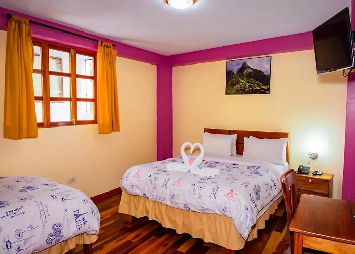 Intitambo Hotel 3*
