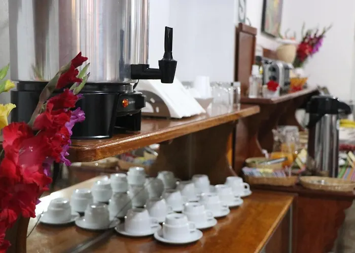 Hotel Intitambo 3*