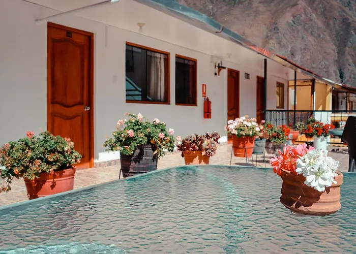 Hotel Intitambo 3*