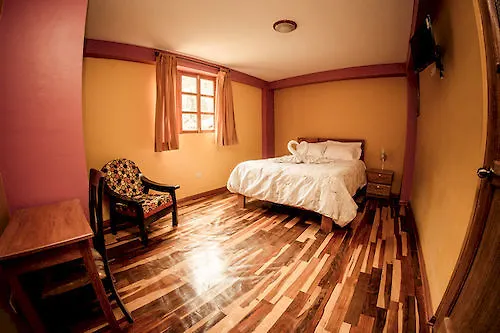 Hotel Intitambo 3*