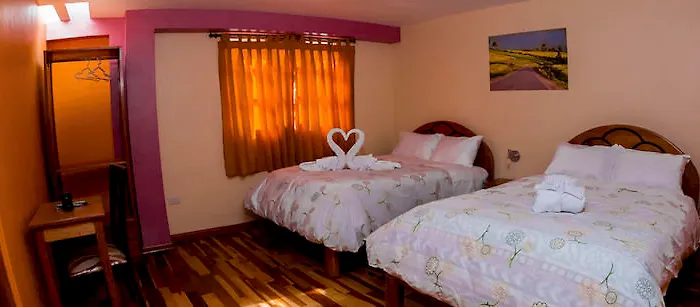 Intitambo Hotel 3*